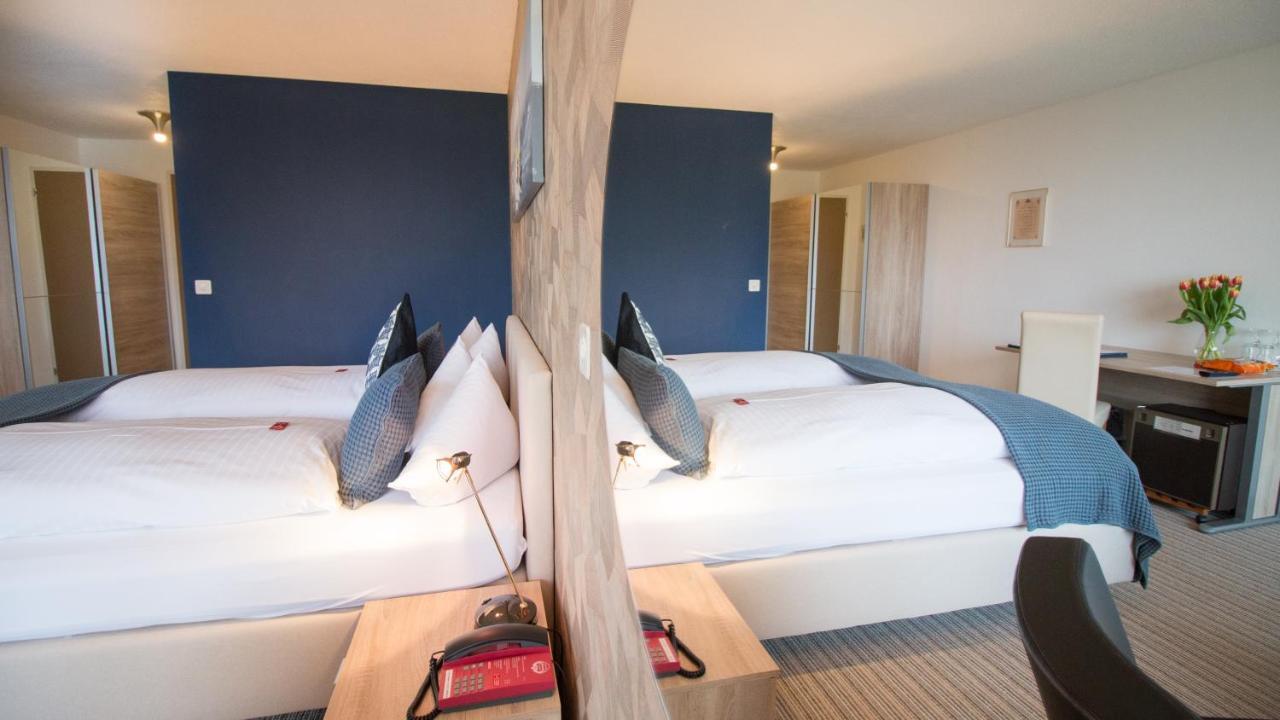 Park - Hotel Inseli Romanshorn Exterior photo